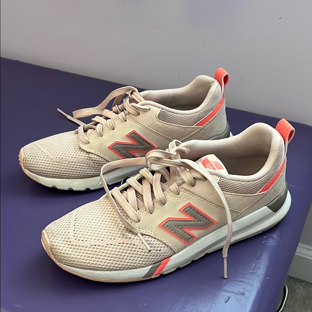 New Balance Pink/Coral Athletic Shoes